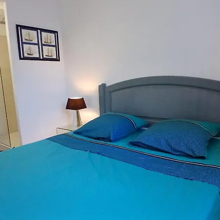 Villa Iris, Climatisee Avec 4 Et Piscine A Boulouris Sur